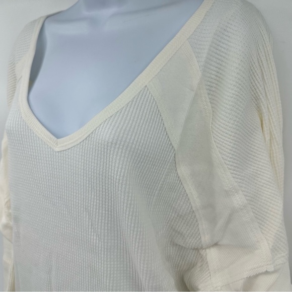 Free People Santa Clara Dolman Thermal Alabaster Size Small New with Tag - Picture 9 of 12